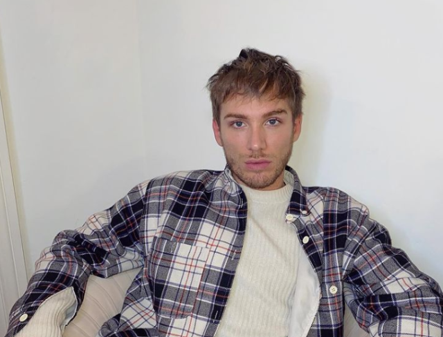 Chi &egrave; Alberto De Pisis, et&agrave;, lavoro, altezza: &egrave; omosessuale, ma era fidanzato con Taylor Mega