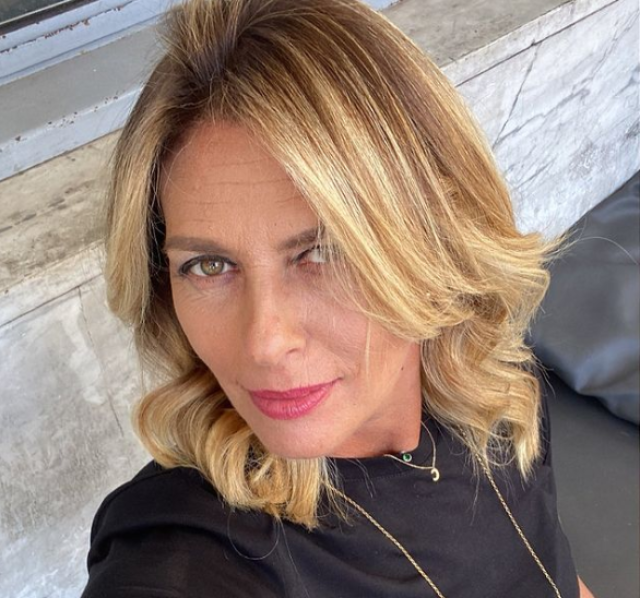 Chi &egrave; Cristina Quaranta, et&agrave;, marito, figli, ristorante: da ex velina al Gf Vip