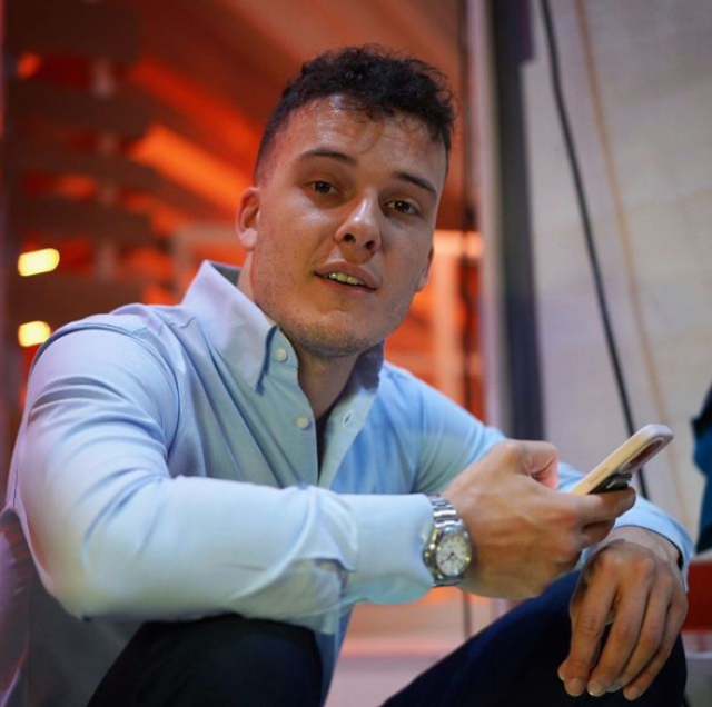 Chi &egrave; Edoardo Donnamaria, fidanzata, padre, et&agrave;, altezza, Grande Fratello, Instagram, genitori