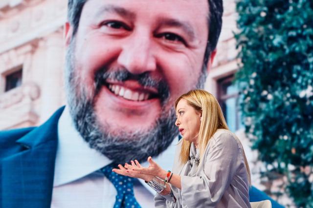 Elezioni, Meloni: "Pronta a governare". Salvini: "Draghi non avr&agrave; alcun ruolo"