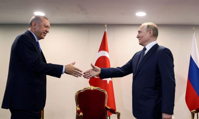 Guerra Ucraina, Erdogan: &ldquo;Putin vuole finirla&rdquo;. Il presidente russo parla alla nazione?