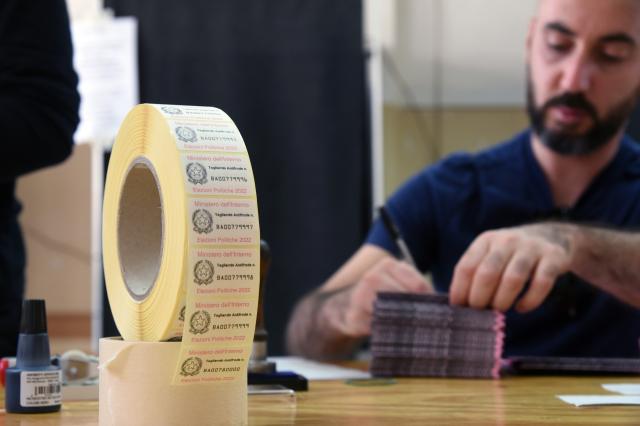 Elezioni, i documenti che servono per votare: obbligatoria la tessera elettorale