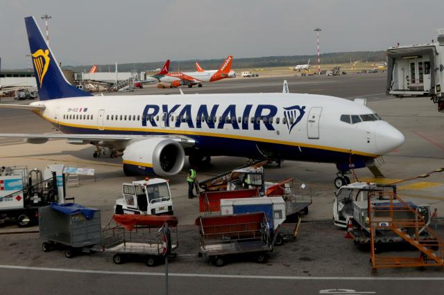 Sciopero Ryanair e Vueling 1 ottobre 2022: voli cancellati, cosa fare e orari