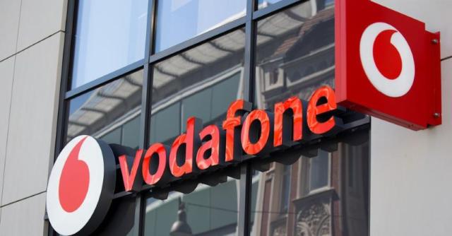 Vodafone, rifiutata la proposta di fusione con Illiad; al via le trattative con altre parti