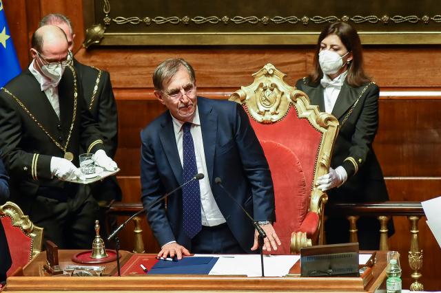 Nuovo governo, La Russa sollecita Meloni e Berlusconi: "L'Italia ha bisogno di un esecutivo il prima possibile"