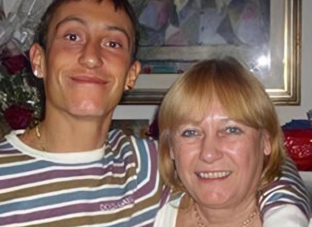 Rita Calore: causa morte, malattia e tumore della mamma di Stefano Cucchi