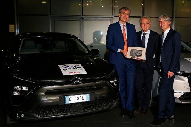 Alfa Romeo Tonale eletta &lsquo;Auto Europa 2023&rsquo;, il &ldquo;Premio Instant Classic&rdquo; alla Citro&euml;n C5 X 