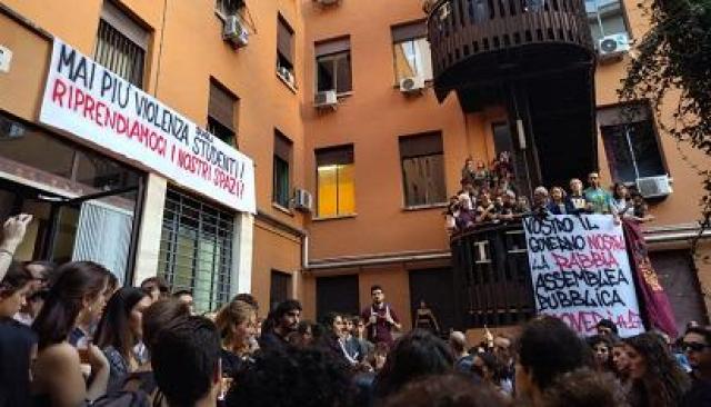 La Sapienza, occupanti interrompono proteste per il ponte dei morti: weekend a Capalbio poi si rincomincia
