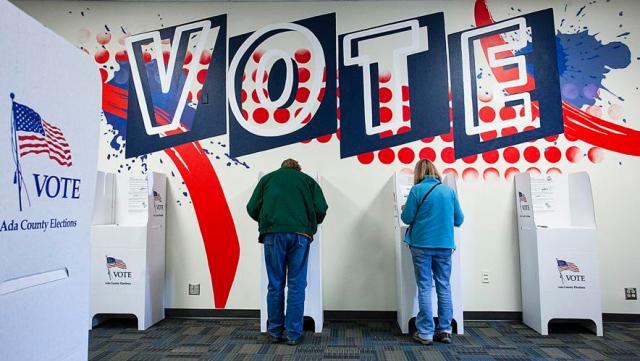 Midterm Usa, alle urne 168 mln di americani: 41 mln hanno gi&agrave; votato per corrispondenza