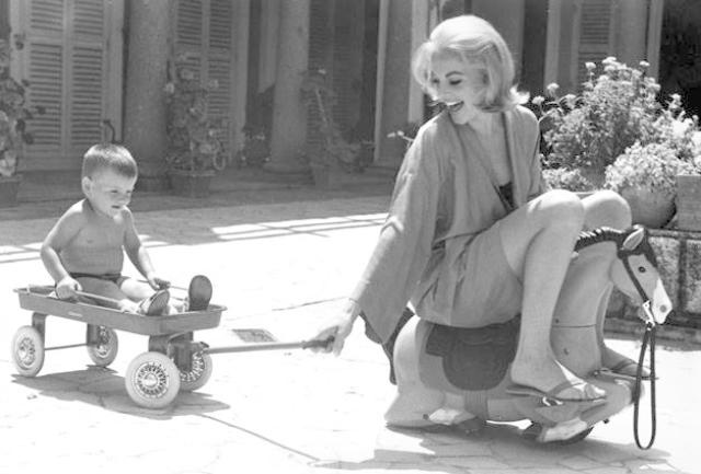 Corrado Pesci, chi &egrave; il figlio di Virna Lisi: professione, figli con la moglie Veronica, et&agrave;