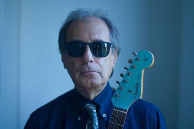 Addio a Carmelo La Bionda, morto a 73 anni il cantante che con il fratello Michelangelo formava il duo 'La Bionda'