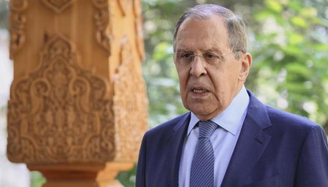 Ministro Lavrov ricoverato a Bali per problemi cardiaci, ma Mosca smentisce: &ldquo;ovviamente &egrave; il massimo della falsit&agrave;"