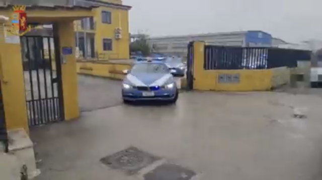 Terrorismo, scoperta cellula di matrice "neonazista, suprematista e negazonista" in Campania: 4 arresti