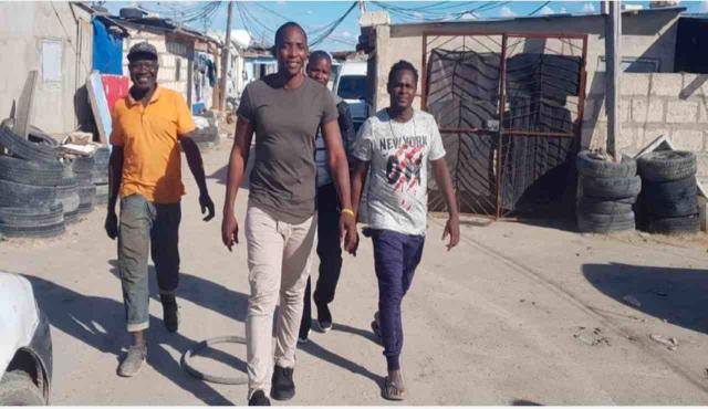 Soumahoro, indagini alle coop di famiglia su presunto sfruttamento di migranti. Lui risponde: &ldquo;Io non c'entro niente con tutto questo&rdquo; 