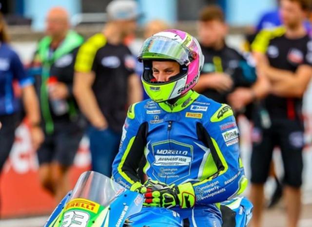 Addio a Keith Farmer, morto per malore improvviso a 35 anni il campione di motociclismo inglese