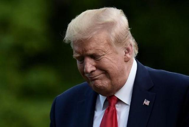 Usa, strada in salita per il ritorno di Trump alla Casa Bianca nel 2024: lo sostiene un solo senatore  repubblicano