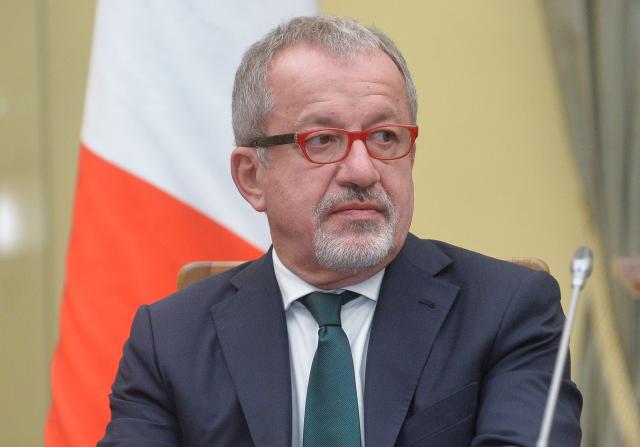 Addio a Roberto Maroni, morto l'ex ministro dell'Interno e segretario della Lega a 67 anni 