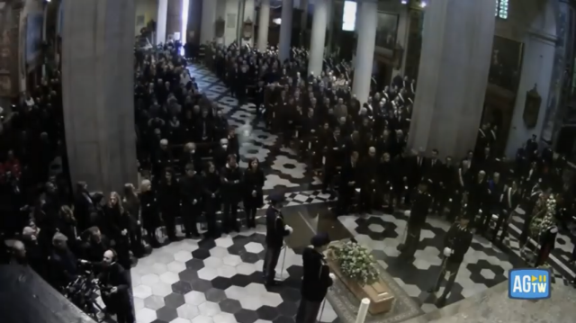 Funerali di Stato di Maroni a Varese, presente anche il premier Meloni - DIRETTA