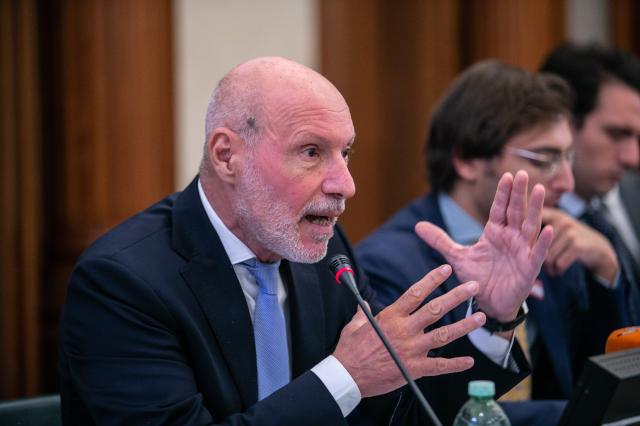 Ischia, condono di Conte nel 2018, l'ex 5S De Falco: &ldquo;Dissi no e mi cacciarono dal partito&rdquo;. Tra Rdc e bonus, la rovina del Sud del M5s