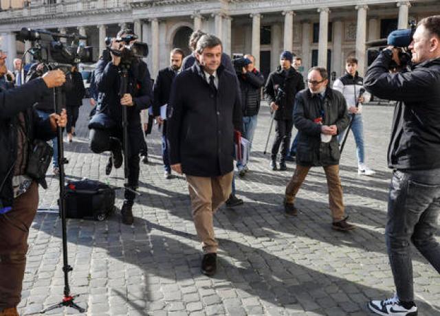 Manovra 2023, Calenda-Meloni: "&Egrave; stato un incontro molto positivo. Pd infantile&rdquo;
