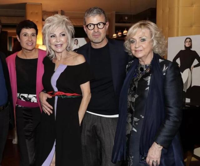 &ldquo;Voil&agrave; &egrave; arte e moda&rdquo; &egrave; questo il titolo dell&rsquo;evento in cui il couturier Vittorio Camaiani ha mostrato la sua arte