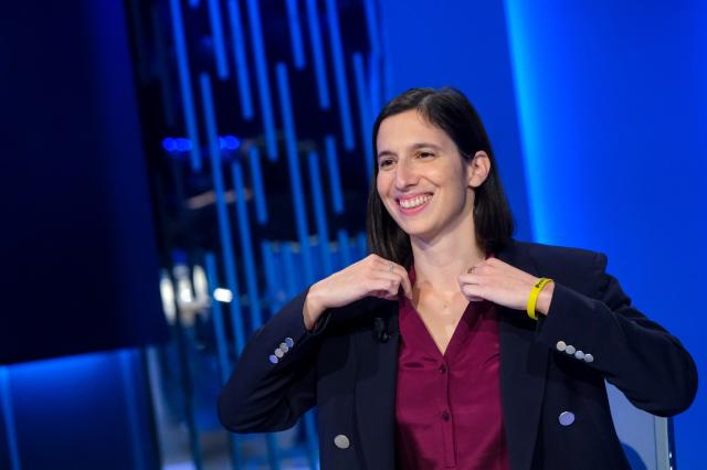 Elly Schlein, chi &egrave; la candidata al ruolo di segretaria del Pd che si definisce "indipendente"