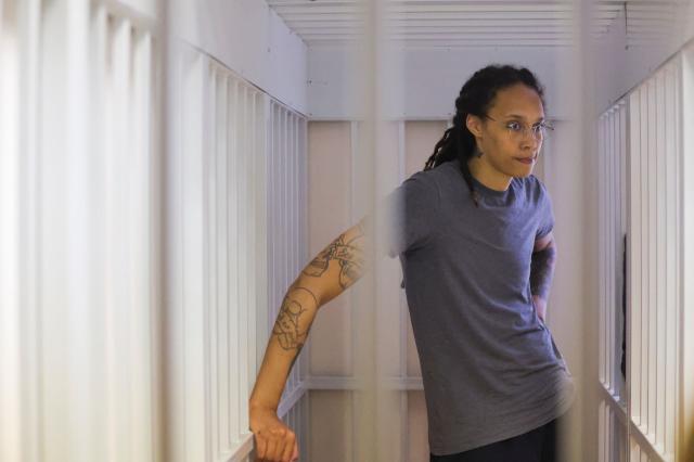 Brittney Griner, libera la cestista arrestata in Russia: scambio di prigionieri con gli Usa