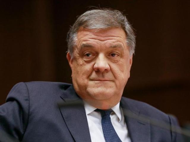 Corruzione Qatar, Panzeri ex deputato Ue indagato: sequestrati 600 mila euro in contanti