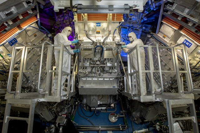 Fusione nucleare cos'&egrave;, l'annuncio negli Stati Uniti: come funziona, pro e contro dell'energia pulita e illimitata