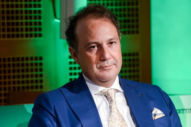 L'Espresso, Iervolino licenzia Lirio Abbate: al suo posto il direttore di Forbes Italia Alessandro Mauro Rossi