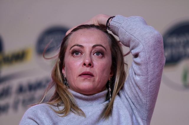 Pos, tetto a 60 euro potrebbe saltare: marcia indietro del Governo dopo trattativa con Ue