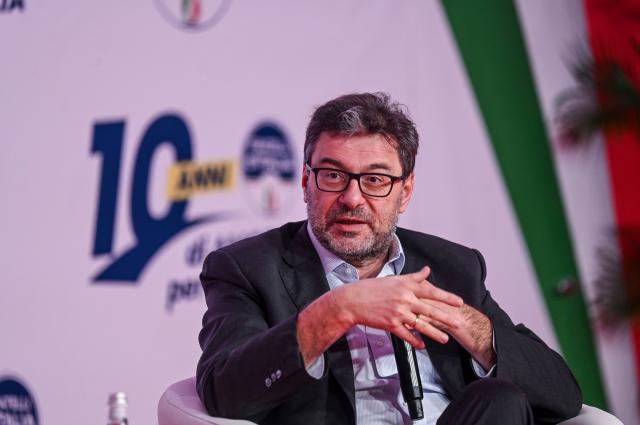 Manovra, le principali novit&agrave; del governo: dal Pos al Rdc, dalle pensioni al caro energia