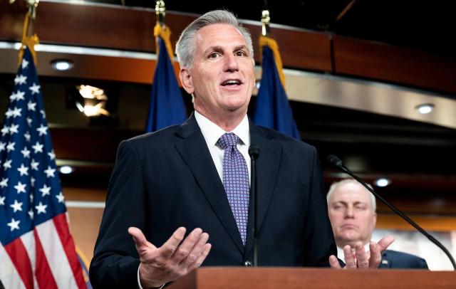 Usa, inizia l&rsquo;era dei repubblicani alla presidenza della Camera. Lo speaker McCarthy avvisa Biden: &ldquo;Cambieremo il Paese&rdquo;