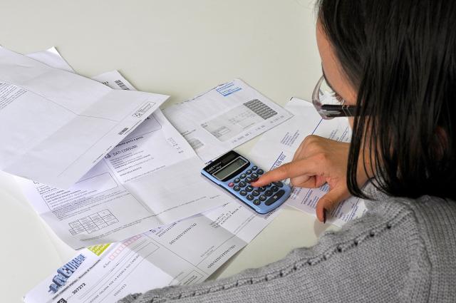 Facile.it, bollette: il 2022 si chiude con aumento di 1.340 euro in pi&ugrave; a famiglia (+76%)