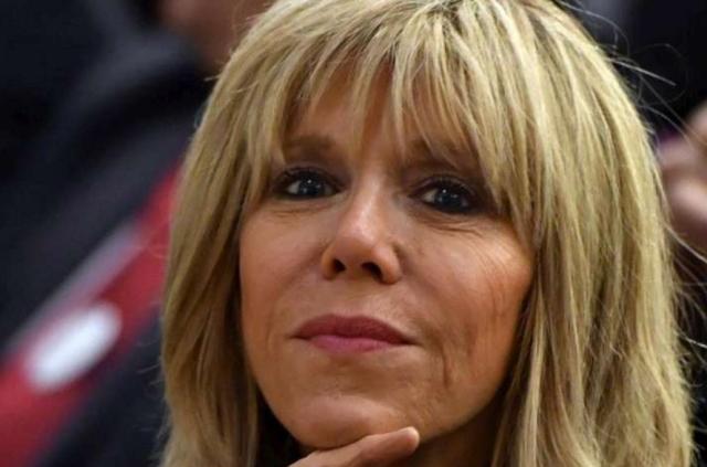 Brigitte Macron propose progetto a forma di p*ne eretto per Notre dame