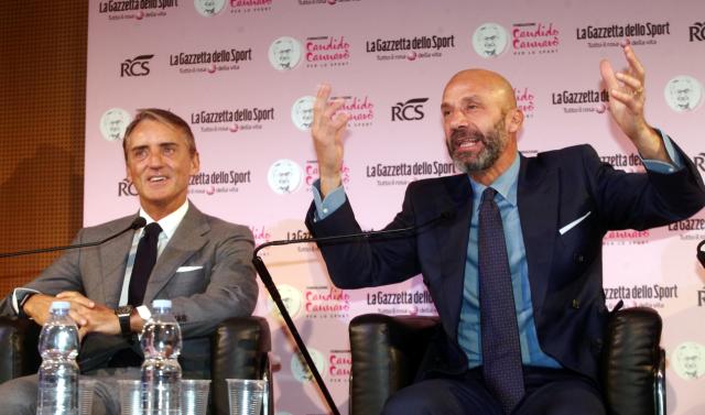 Vialli, Mancini rompe il silenzio: "Perdo mio fratello. Speravo in un miracolo"