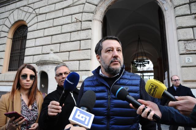Salvini insiste su Piantedosi candidato in Campania per tornare al Viminale, ma il ministro frena - RETROSCENA -
