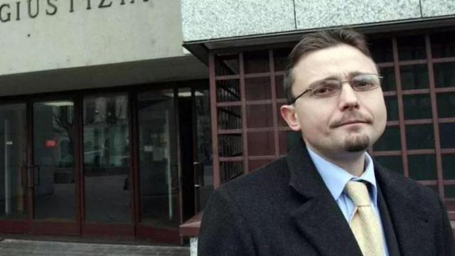 Strage di Erba, trovato morto nel box di casa l'avvocato di Mario Frigerio: aveva 47 anni 