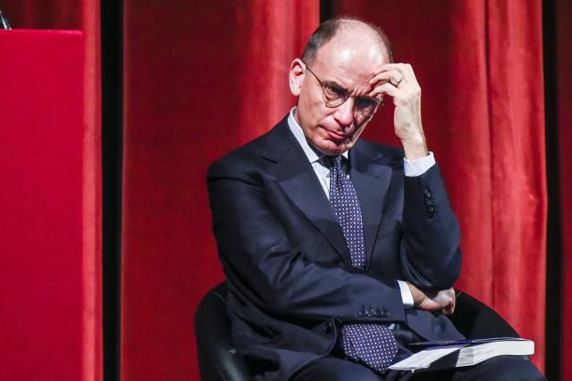 Primarie Pd, trovato accordo: voto online solo per alcune categorie, tra cui "abitanti zone impervie"