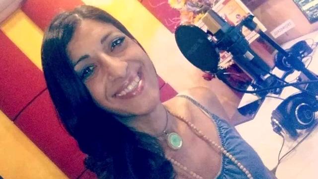 Lucia Campoli, morta a 48 anni la speaker radiofonica: stroncata da un malore improvviso