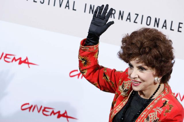 Gina Lollobrigida oggi: et&agrave;, malattia, marito, figli, film, la truffa, ex amori