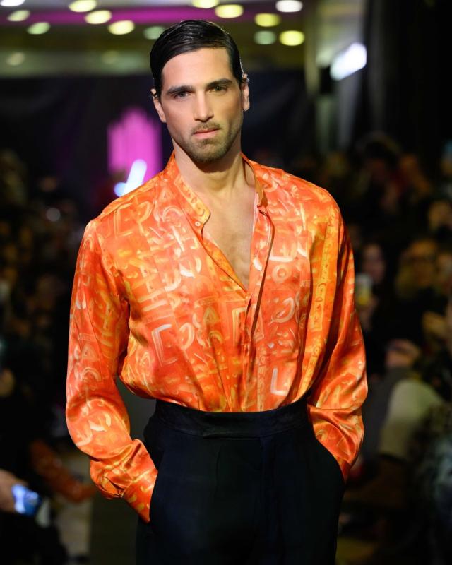 Milano rende omaggio all&rsquo;iconico supermodello di Armani Fabio Mancini