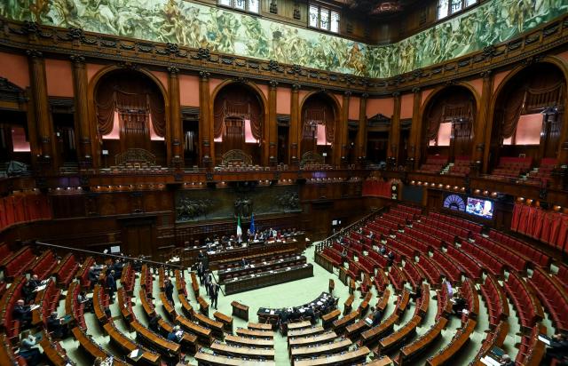 DL armi Ucraina, il testo all&rsquo;esame della Camera. Russia: "Schiacceremo armi fornite da Occidente"