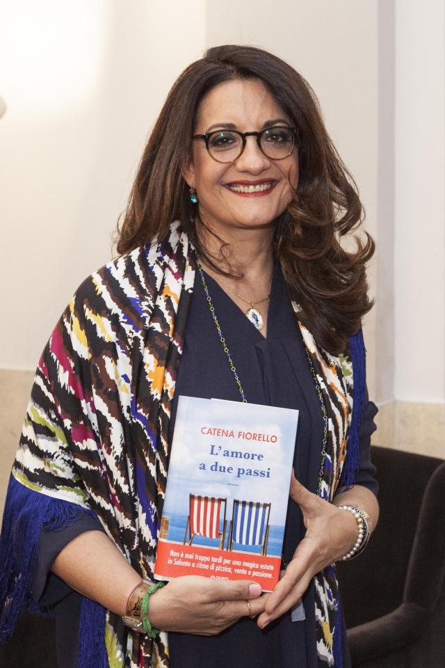 Catena Fiorello, chi &egrave;: carriera, libri, malattia, marito e figli della sorella di Rosario