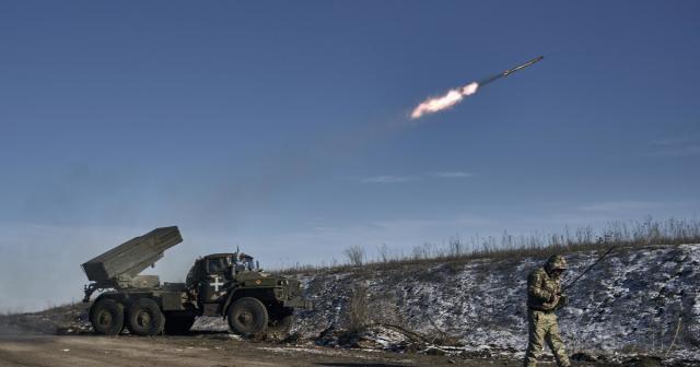 Ucraina, Usa preparano invio missili a lungo raggio, munizioni ed armi: ulteriori "aiuti" da 2 mld