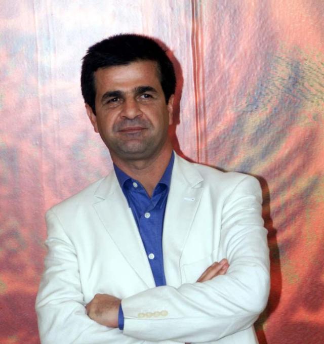 Iran: il regista Jafar Panahi scarcerato su cauzione dopo due giorni di sciopero della fame