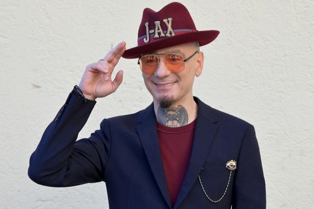 J-Ax, chi &egrave;: nome vero, et&agrave;, carriera, canzoni, moglie, figlio e Instagram