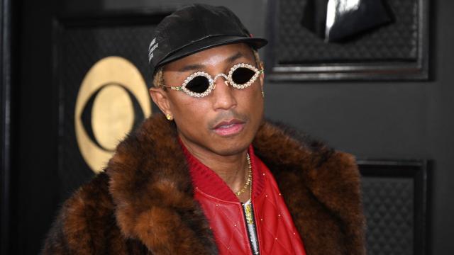 Louis Vuitton, Pharrel Williams &egrave; il nuovo direttore creativo per la linea uomo