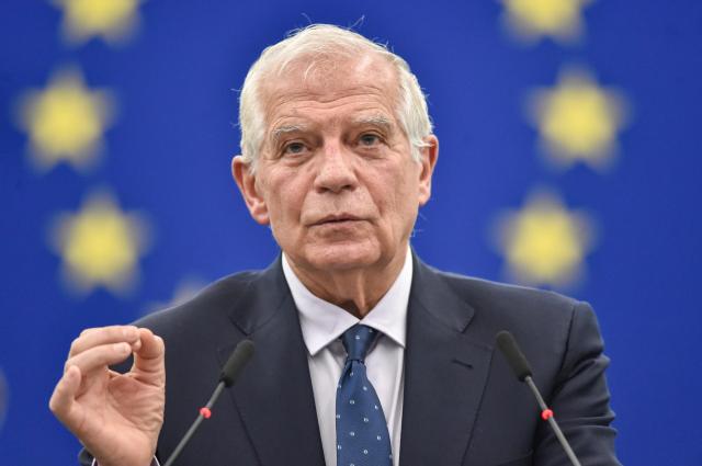 Ucraina, Borrell chiede di accelerare e aumentare le armi da inviare a Kiev. Mosca: "Rischio escalation"