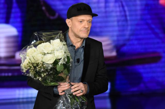 Max Pezzali, chi &egrave;: et&agrave;, biografia, carriera, canzoni, moglie, figli e vita privata